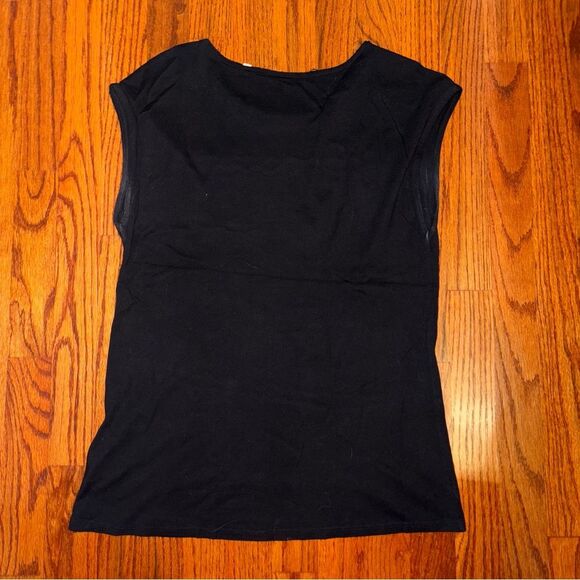 GUESS Los Angeles Graphic Tee – Women’s M, Black Gold Sunglasses Design - Picture 3 of 3